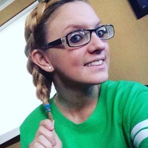 Meet your Posher, Chelsey