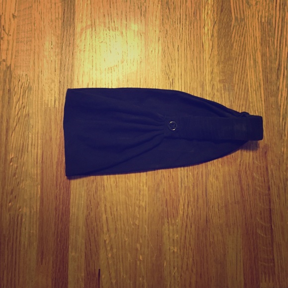 lululemon athletica Accessories - Lululemon headband