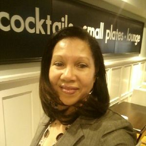 Meet your Posher, Mavis