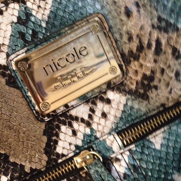 Nicole Miller purse
