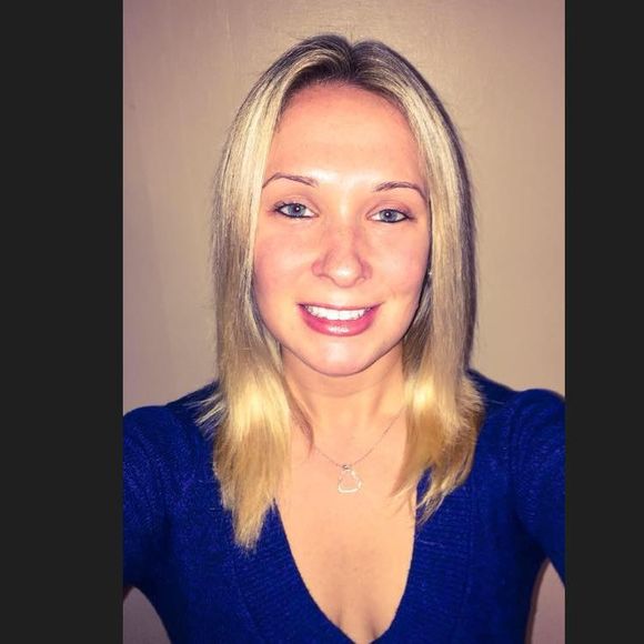 Meet your Posher, Nikki - Picture 1 of 1