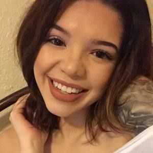 Meet your Posher, Alanna