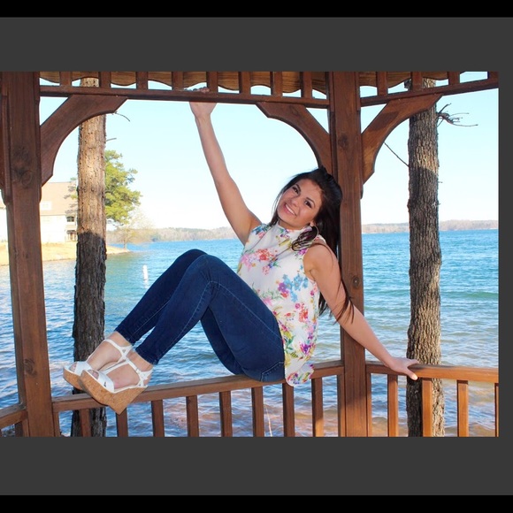 Meet your Posher, Grace - Picture 2 of 4