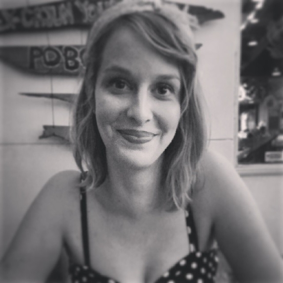 Meet your Posher, Hillary - Picture 1 of 1