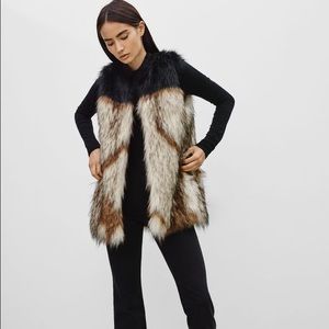 Aritzia Talula Romilly Fur Vest