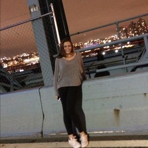 Meet your Posher, Cara