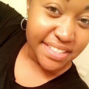 Meet your Posher, Quita