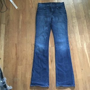 7 for all Mankind boot cut sz 28 jeans