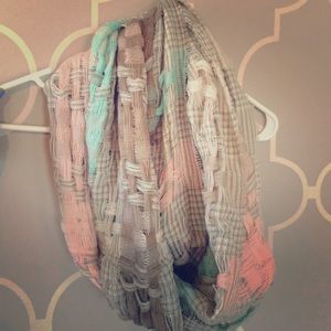 Spring infinity scarf