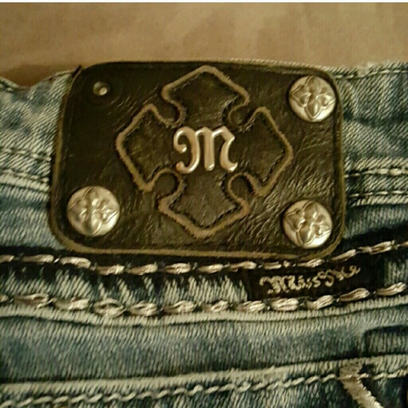 Very cute Miss Me jeans!59 - Picture 4 of 4