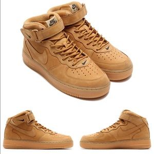 Not selling but looking for these!