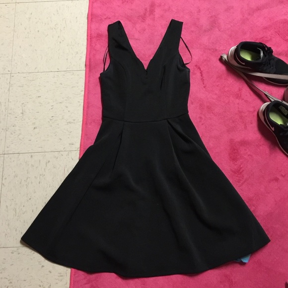 Black flowy dress size S
