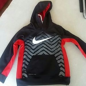 Nike therma-fit hoodie