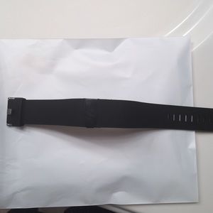 Fitbit Charge HR - Activity Tracker