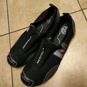 Merrell black mesh sneakers