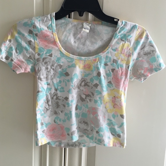 Colorful floral crop top