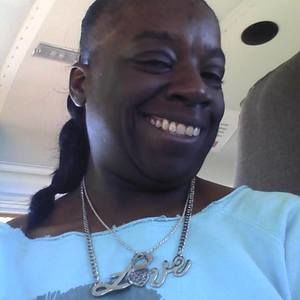 Meet your Posher, Felicia