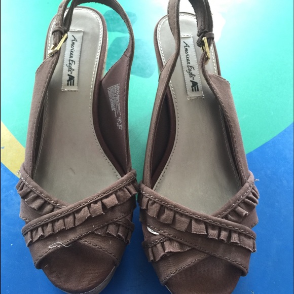 Brown Wedges