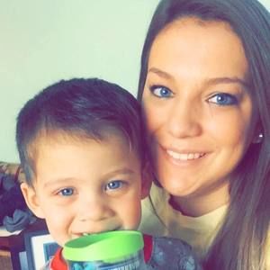 Meet your Posher, Cara