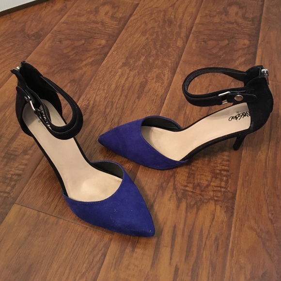 3 inch heel, worn once **