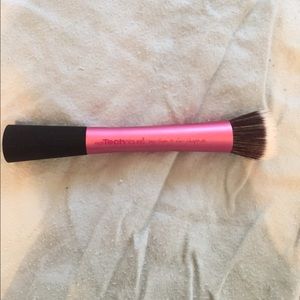 Real Techniques Stippling brush