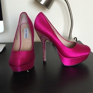 Steve Madden studded Platforms