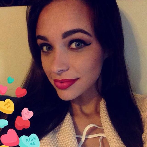 Meet your Posher, Jenna