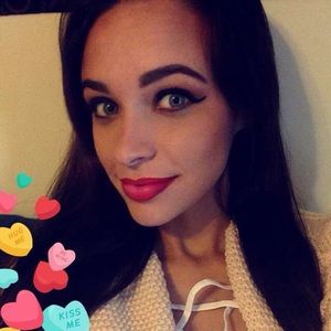 Meet your Posher, Jenna