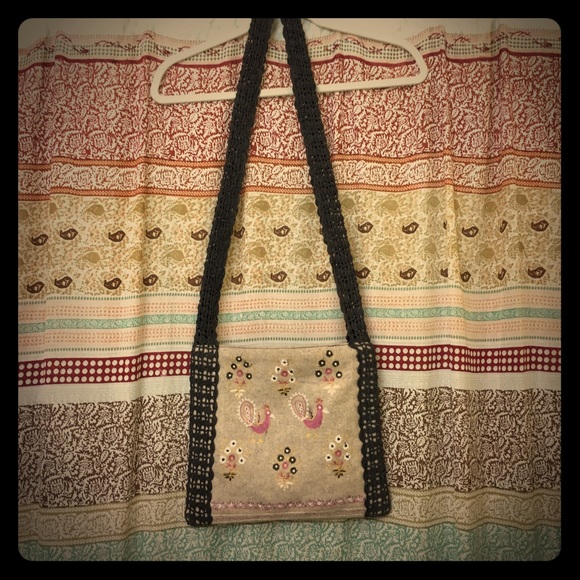 Mi Sa Ko crochet cross body handbag