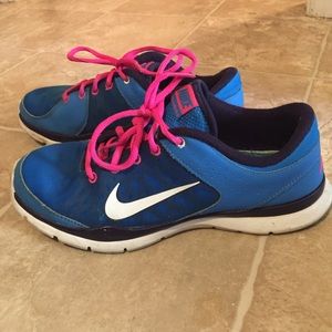 Nike training shoes