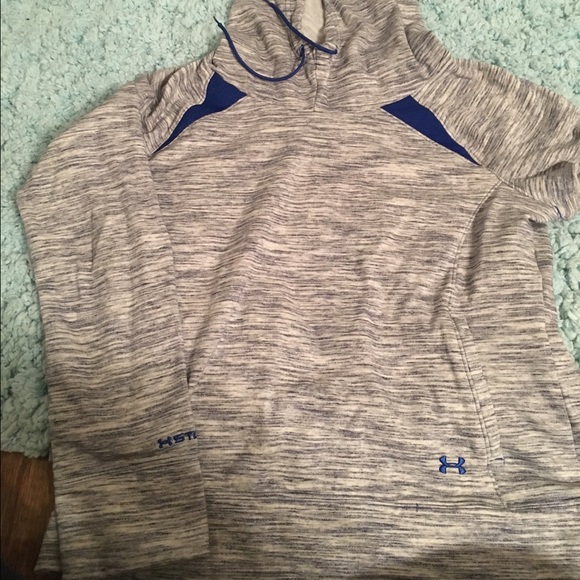 Under Armour sweatshirt