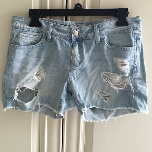 Ripped Jean shorts