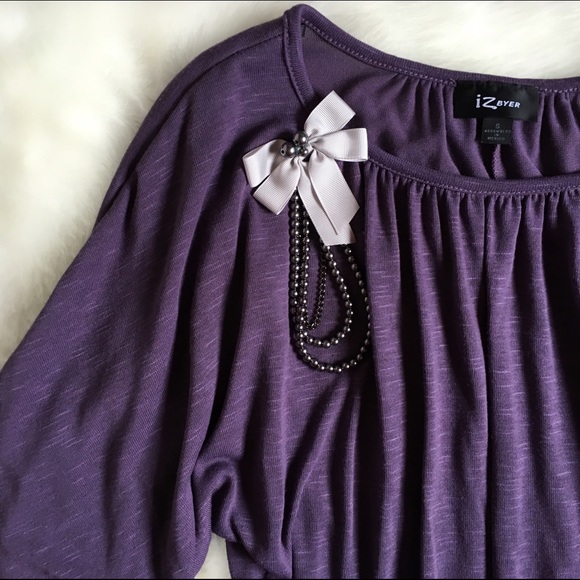Iz Byer Tops - 💟MAKE AN OFFER💟💕IZ BYER PURPLE BLOUSE🎀