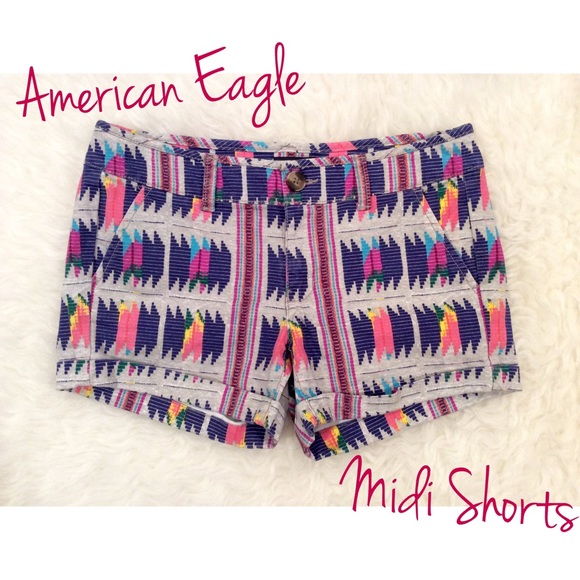 American Eagle Outfitters Pants - SALE!🍂🎉HP☀️Midi Stretch Aztec Shorts☀️