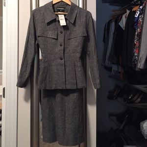 Chanel suit size 36 grey linen
