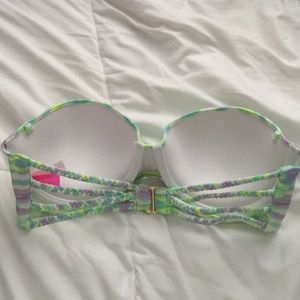 Victoria's Secret Bandeau style top. 34C