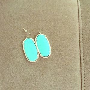 Kendra Scott Danielle earrings