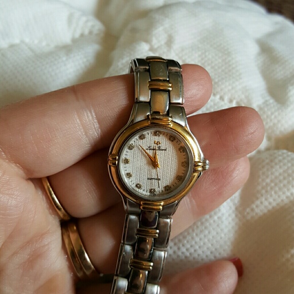 Lucien piccard discount sapphire crystal watch