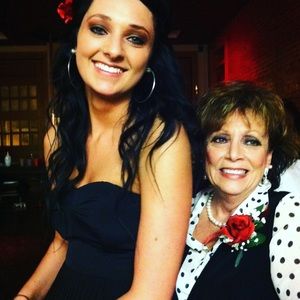 Meet your Posher, Tori