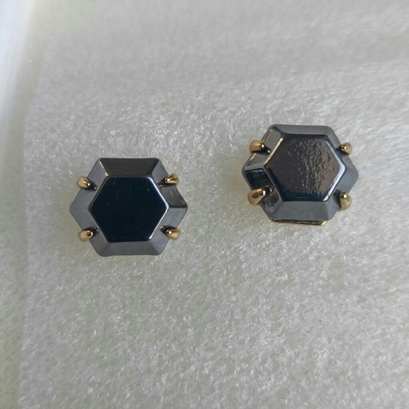 Stella & Dot Linda Studs