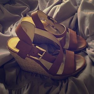 Michael Kors "luggage brown" sandals