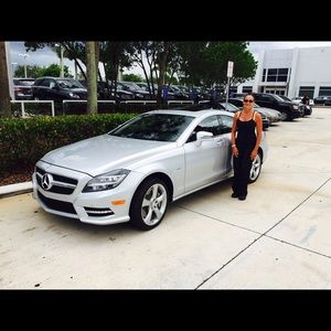 Meet your Posher, Diane