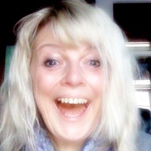 Meet your Posher, Lizzy