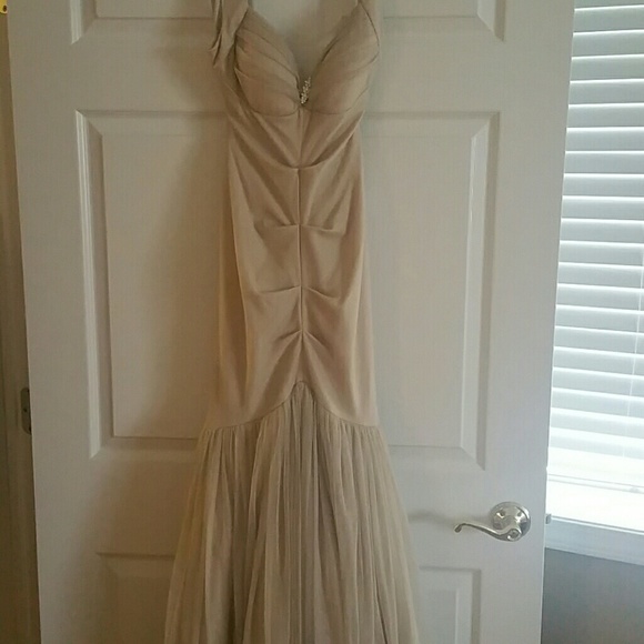 Dress - Picture 3 of 5