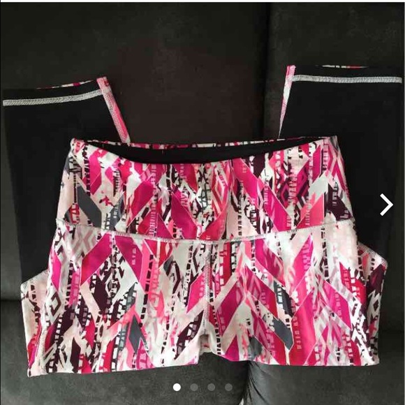 Victoria Secret VSX leggings crop pink NWOT