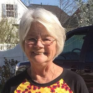 Meet your Posher, Laura