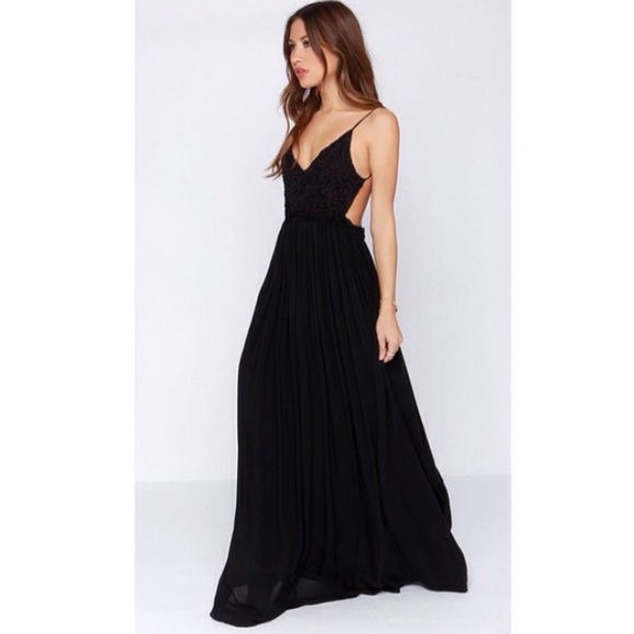 Flowered lace open back dress