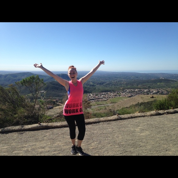 Meet your Posher, Breanna - Picture 1 of 1