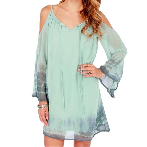 wila Dresses & Skirts - LAST 1! Boho cold shoulder blue tunic dress