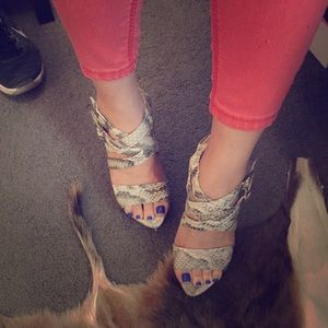 SOLD!! Steve Madden snake skin strappy heels